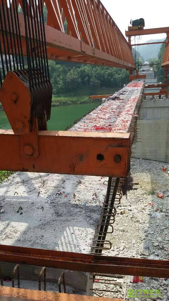 二号洞大桥在架梁了