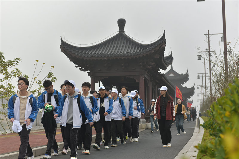 ഺ־ ܽǳѧչ2025꼶Զ - ̳ - DSC_8509.JPG