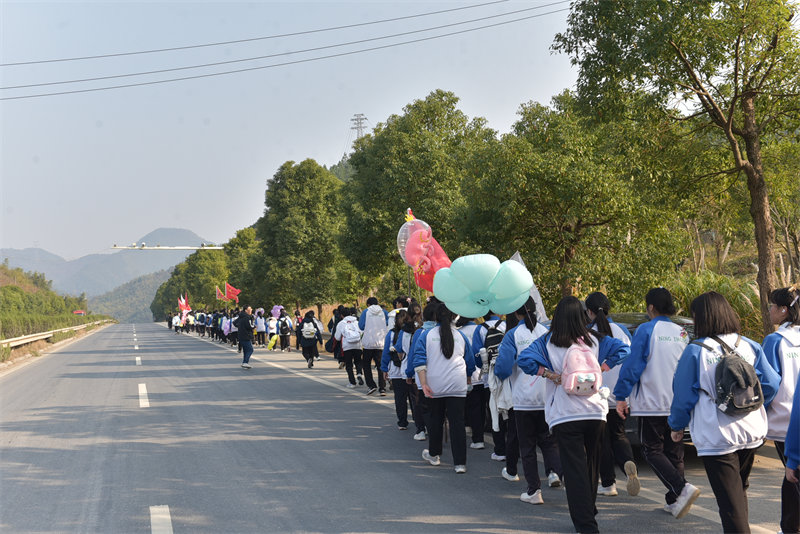 ഺ־ ܽǳѧչ2025꼶Զ - ̳ - DSC_9515.JPG