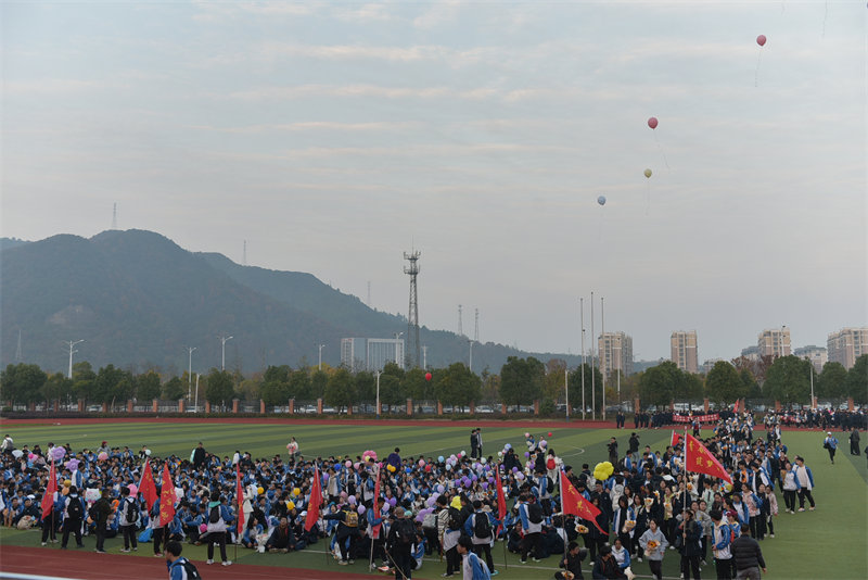 ഺ־ ܽǳѧչ2025꼶Զ - ̳ - DSC_9939.JPG