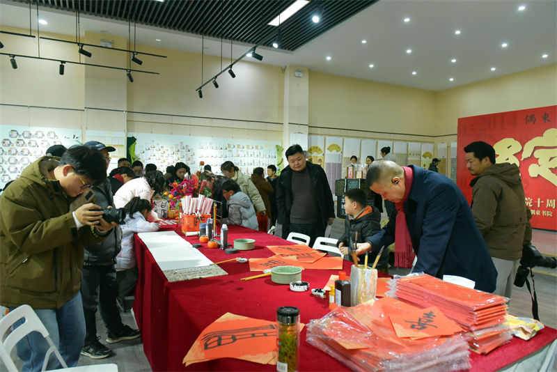 żԺʮߵĽ조١żӢѧԱƷ㱨չĻ - ̳ - DSC_4122.jpg